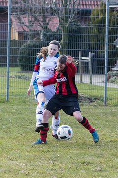 Bild 271 - wBJ SG Weststeinburg/Beidenfleth - SV Henstedt Ulzburg : Ergebnis: 0:4